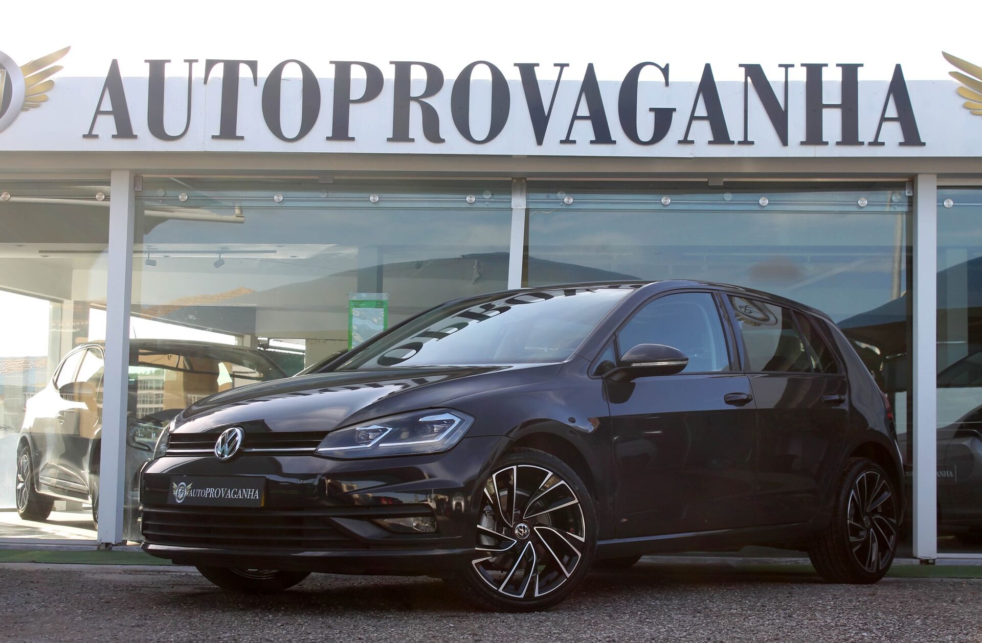 VOLKSWAGEN Golf 1.6 TDi Trendline