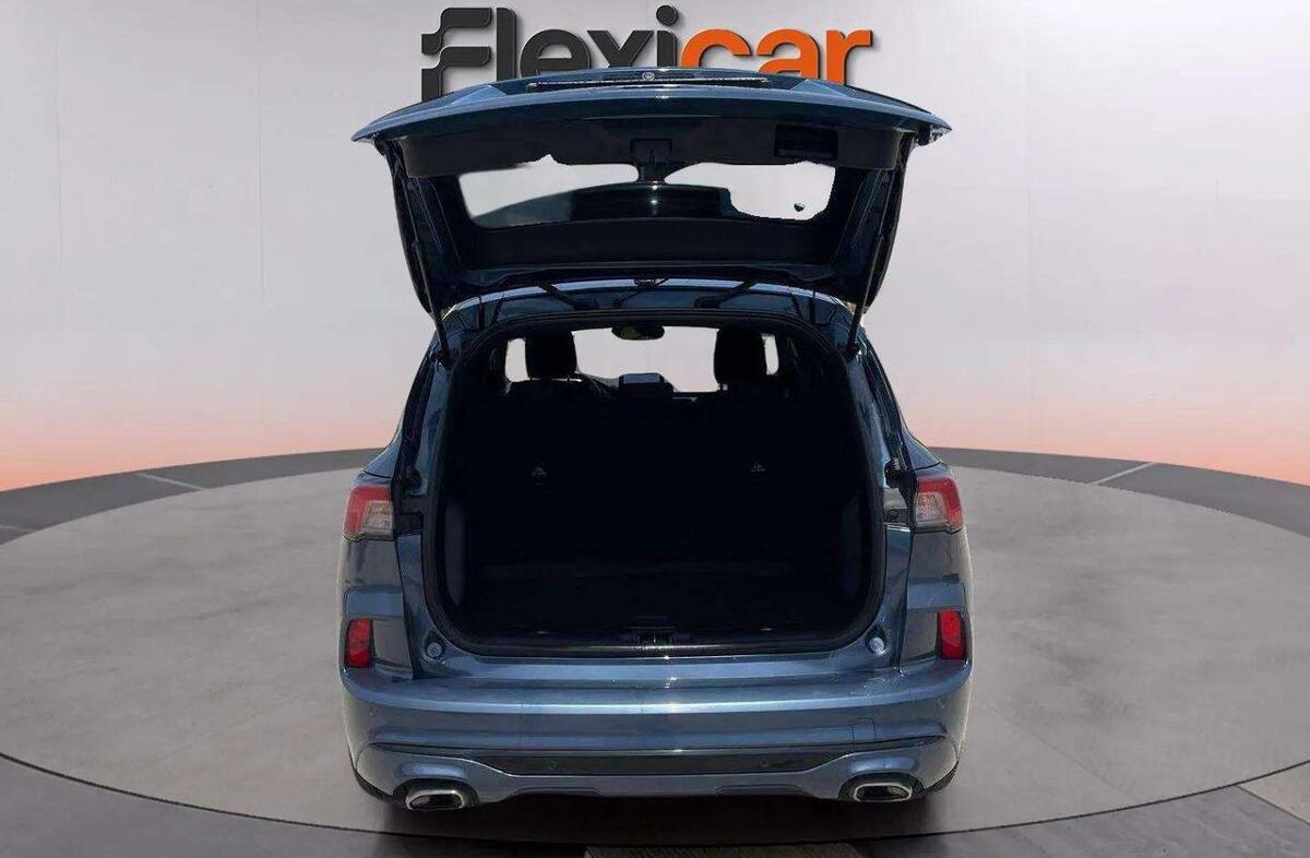 FORD Kuga 1.5 TDCi EcoBlue ST-Line