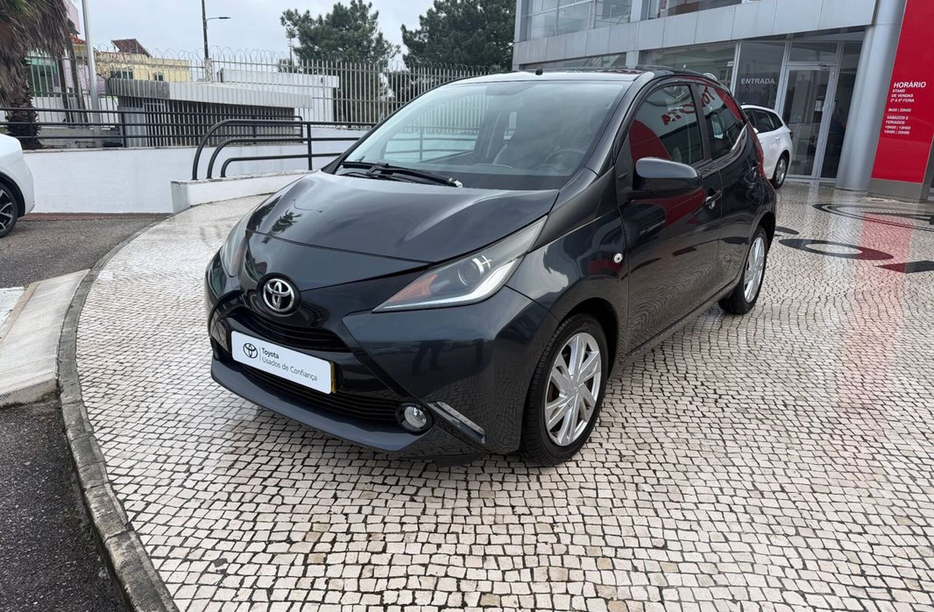 TOYOTA Aygo 1.0 X-Play Plus+X-Touch MM