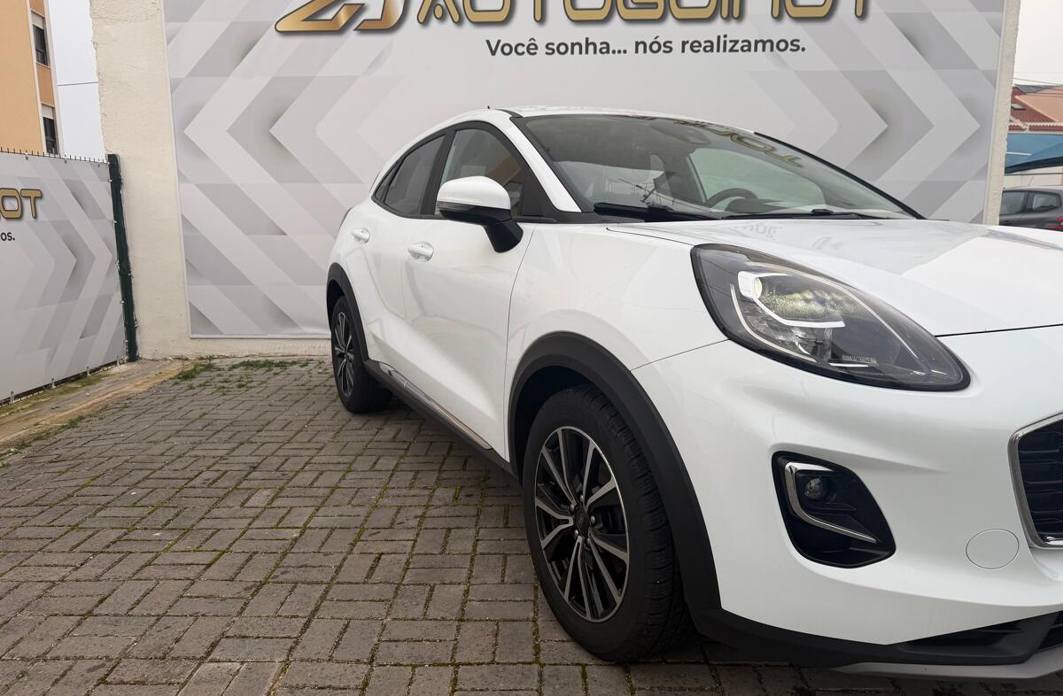 FORD Puma 1.0 EcoBoost MHEV Titanium