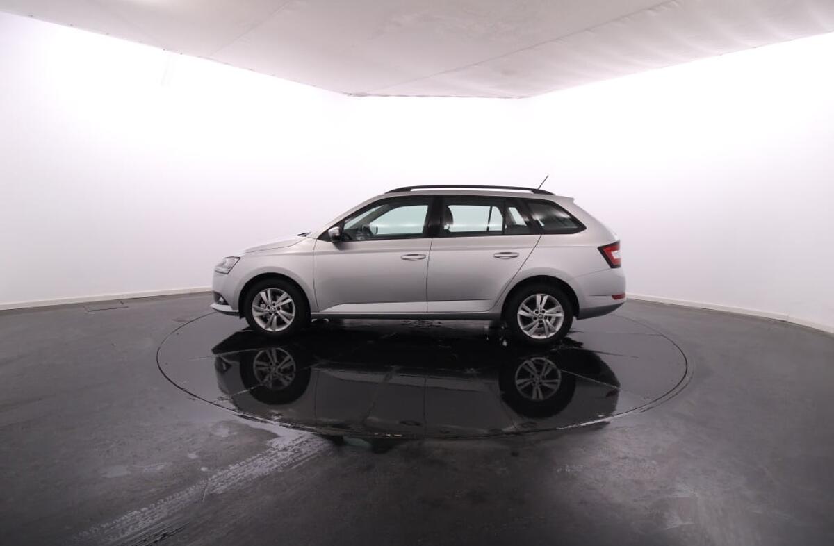 SKODA Fabia 1.0 TSI Ambition