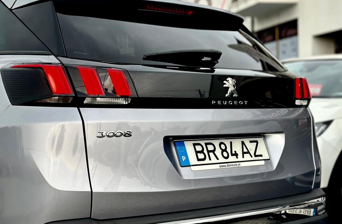 PEUGEOT 3008 1.6 BlueHDi Allure EAT6