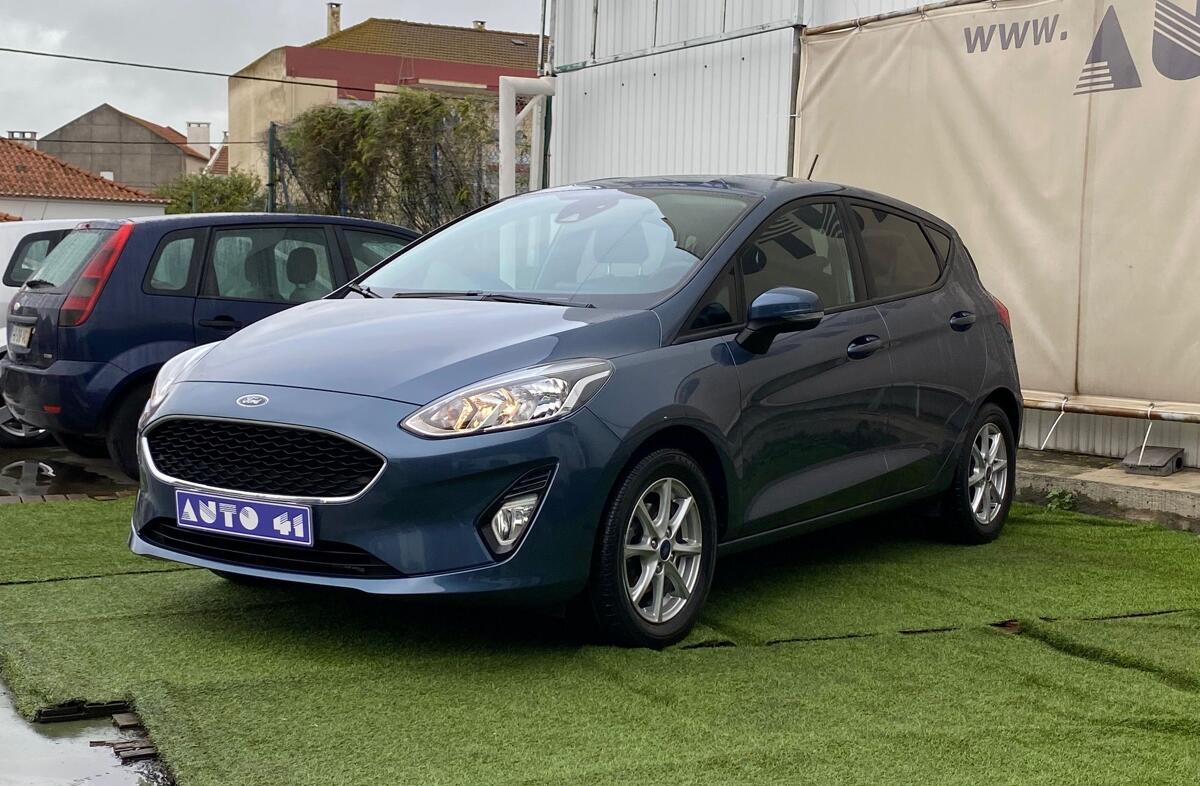 FORD Fiesta 1.1 Ti-VCT Business