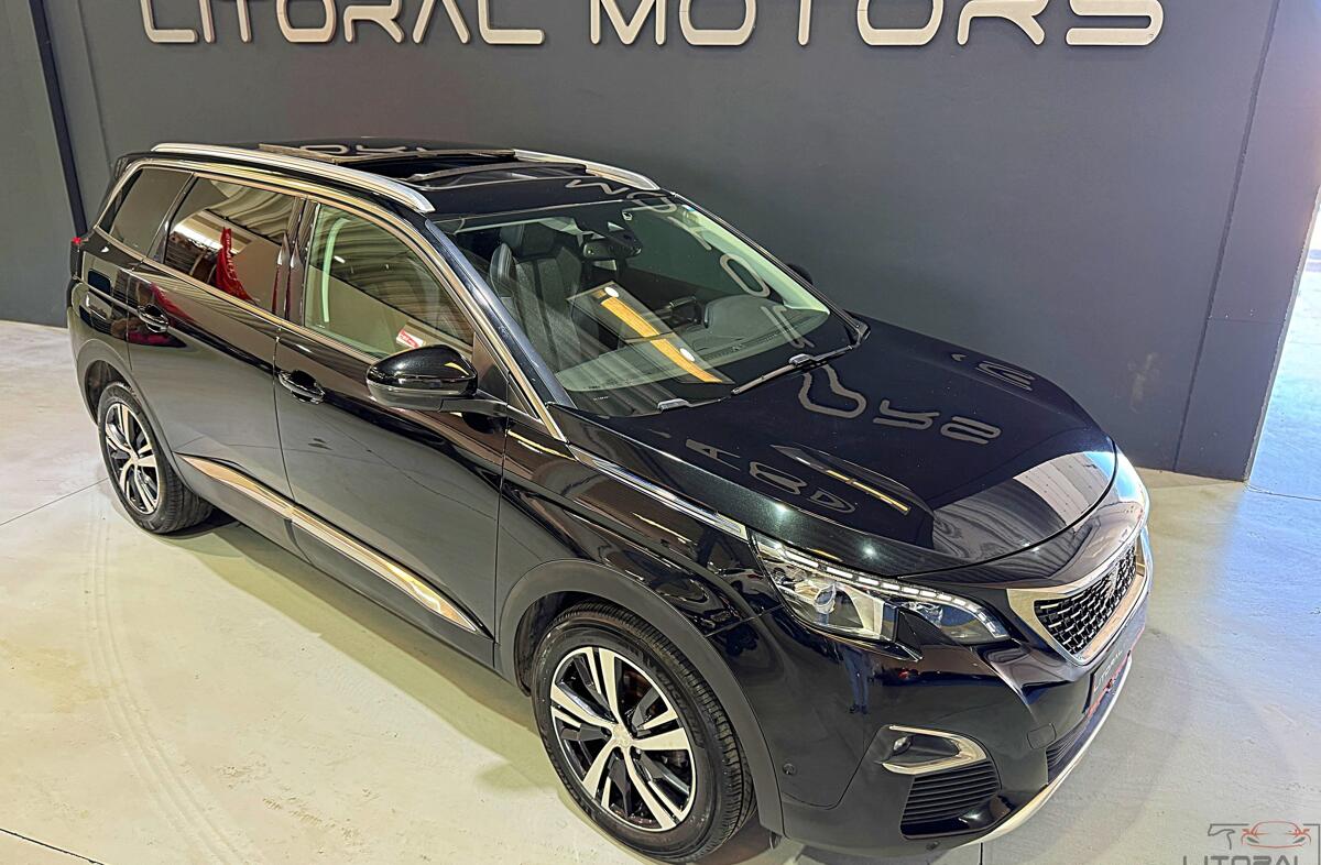 PEUGEOT 5008 1.2 PureTech Allure EAT8
