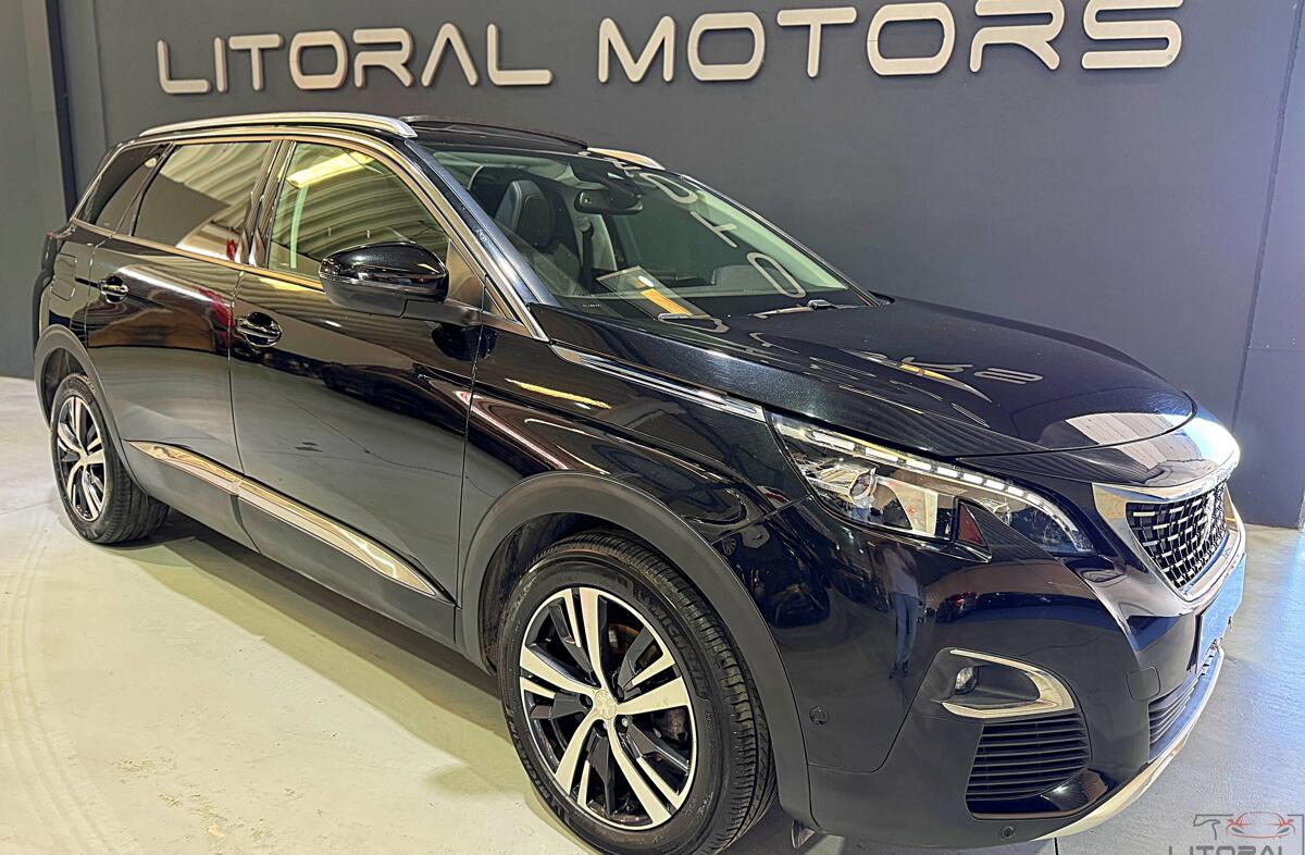 PEUGEOT 5008 1.2 PureTech Allure EAT8