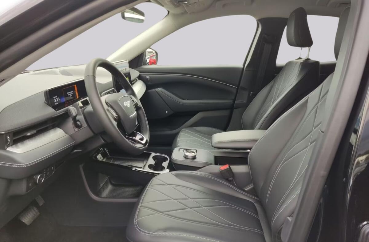 FORD Mustang Mach-E Premium