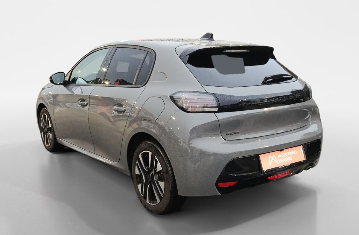 PEUGEOT 208 1.2 PureTech Allure