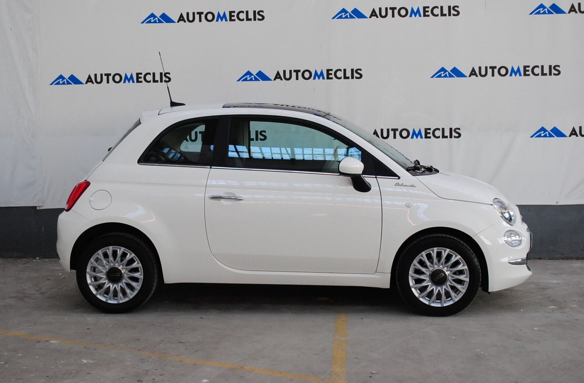 FIAT 500 1.0 Hybrid Dolcevita