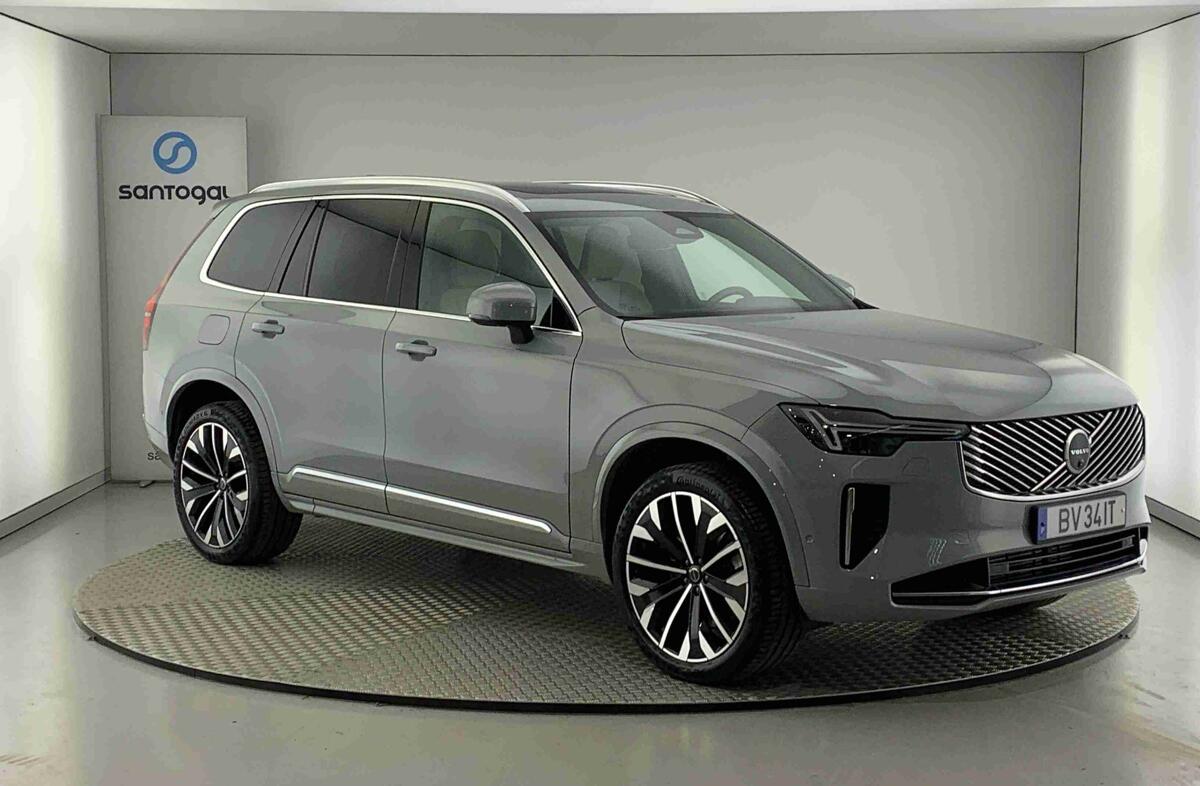 VOLVO XC90 2.0 T8 PHEV Plus Bright AWD