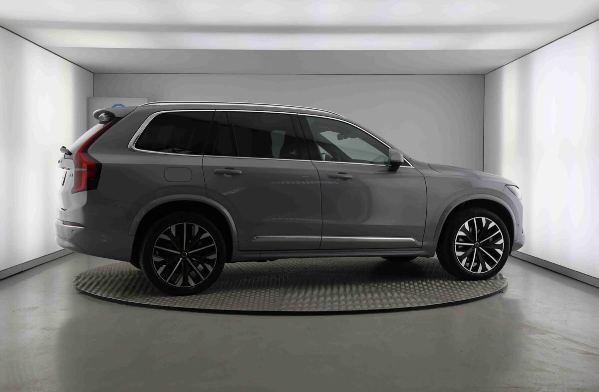 VOLVO XC90 2.0 T8 PHEV Plus Bright AWD