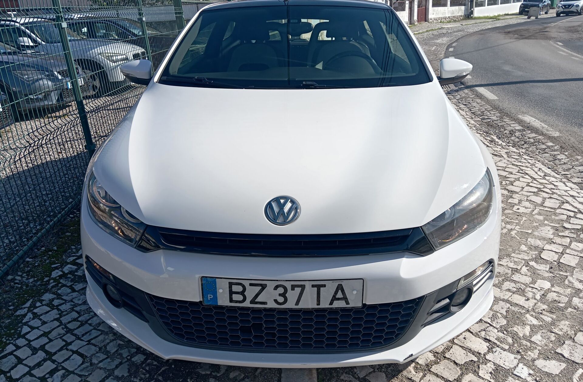 VOLKSWAGEN Scirocco 2.0 TDi R-Line