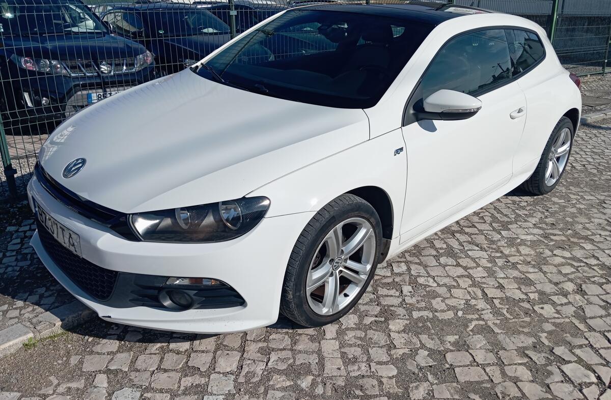 VOLKSWAGEN Scirocco 2.0 TDi R-Line