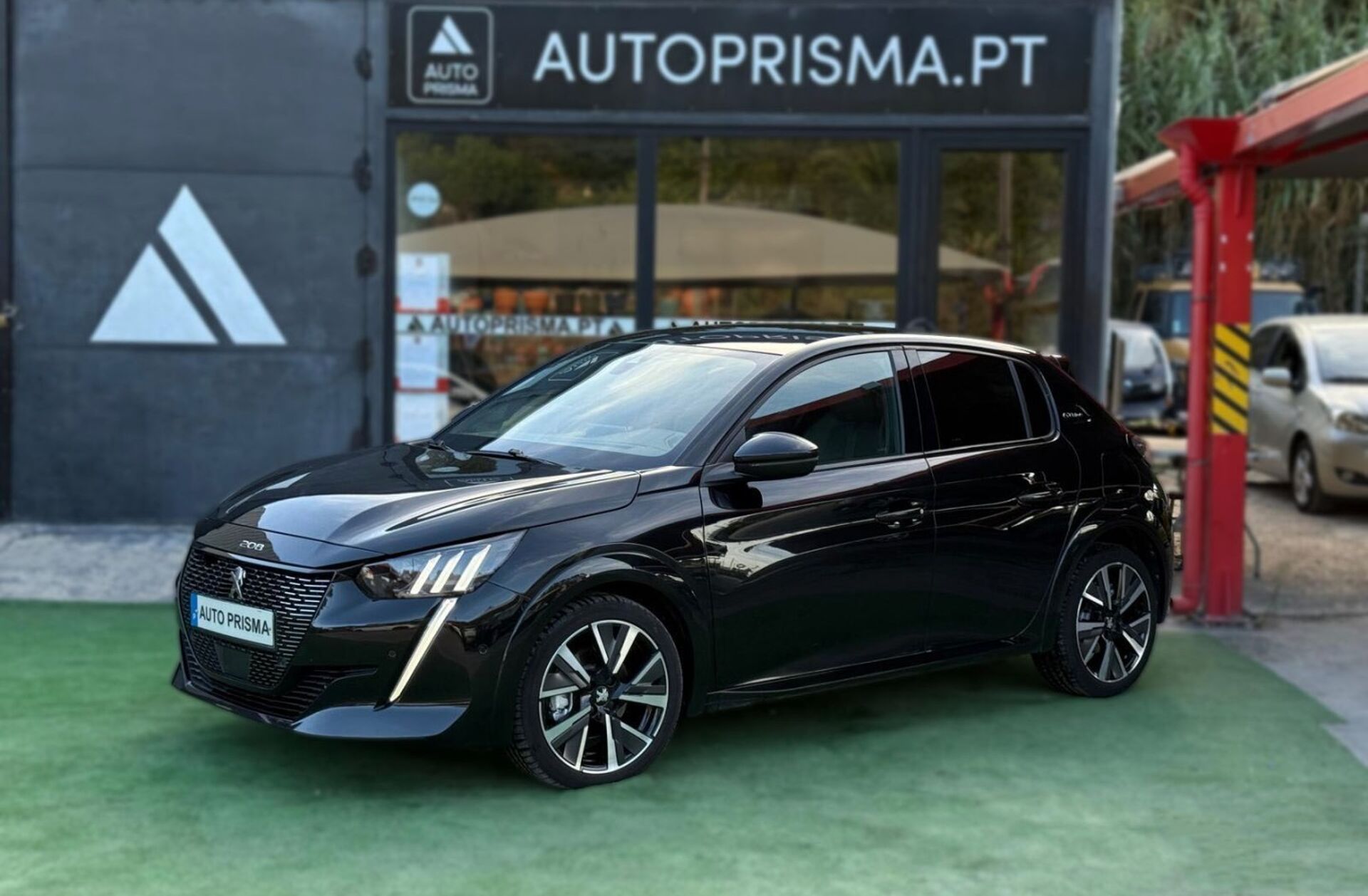 PEUGEOT 208 1.5 BlueHDi GT Line