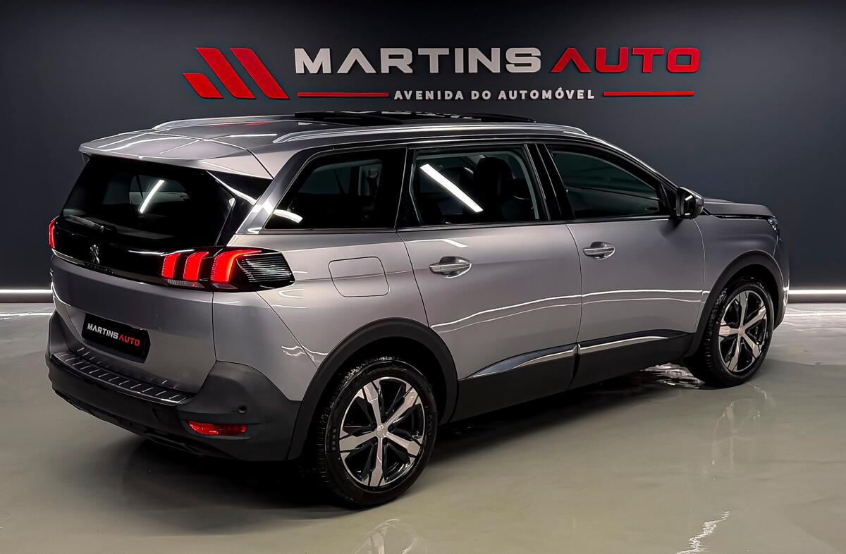 PEUGEOT 5008 1.5 BlueHDi GT Line EAT8