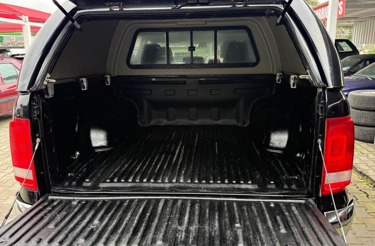 VOLKSWAGEN Amarok 2.0 TDi CD High.CM 4M.Aut.