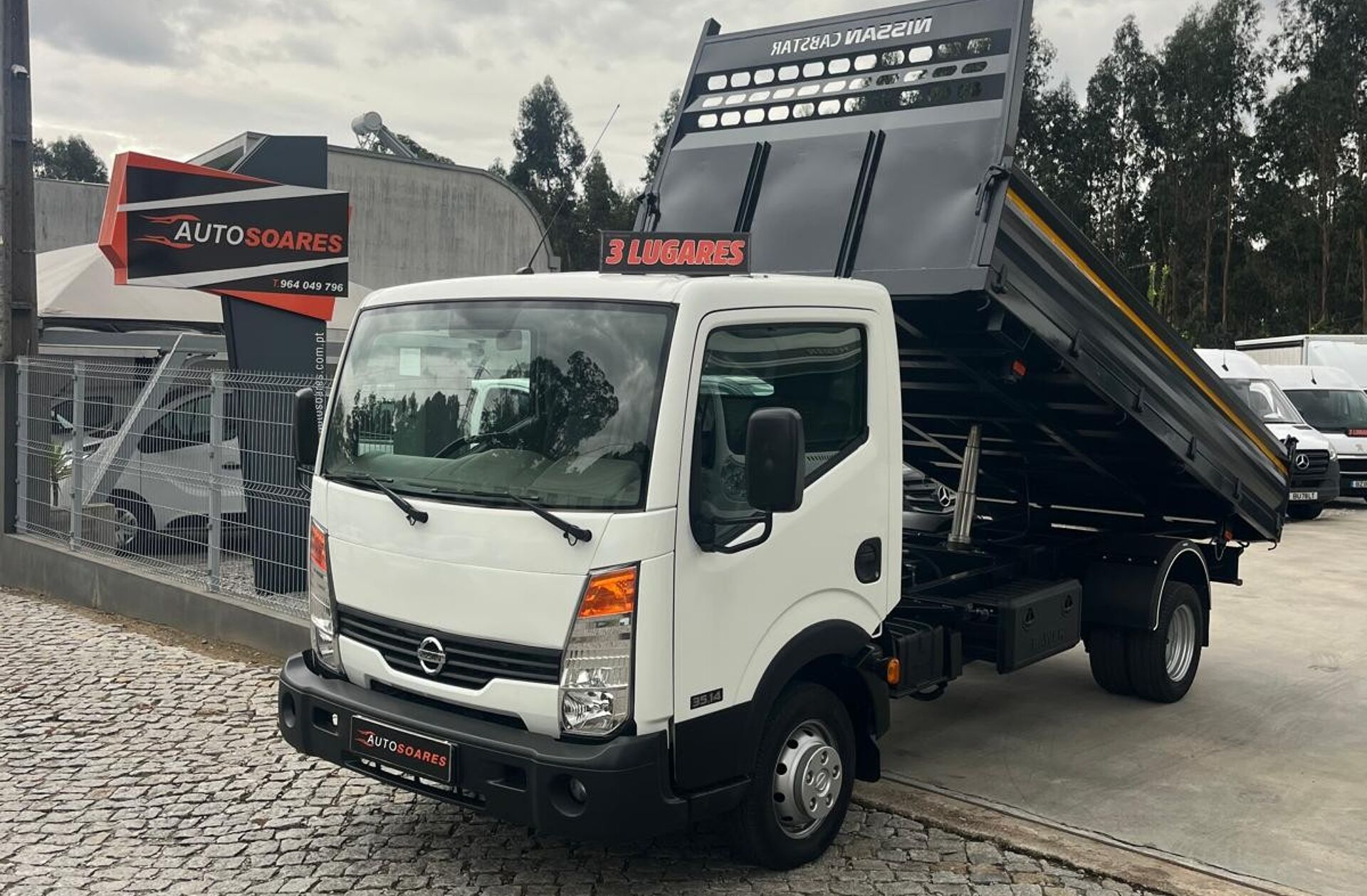 NISSAN Cabstar Cab.2.5 dCi 35.14/1 C.Aço Basculante
