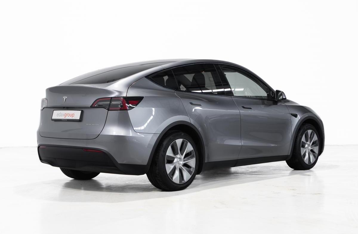 TESLA Model Y Long Range Tração Integral