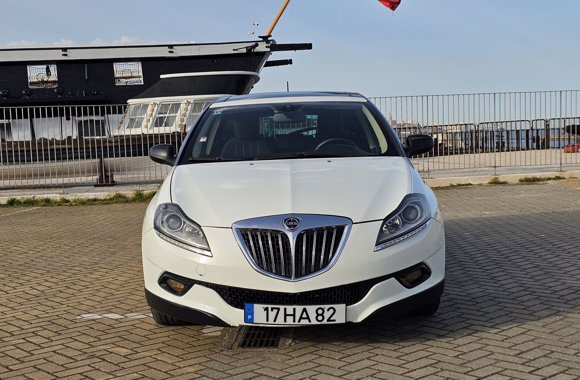 LANCIA Delta 1.6 M-Jet Argento