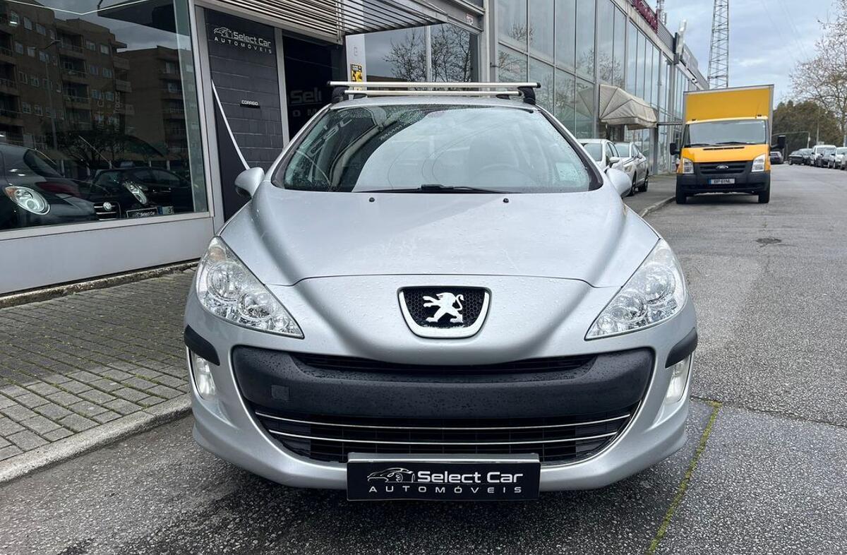 PEUGEOT 308 1.6 HDi Executive