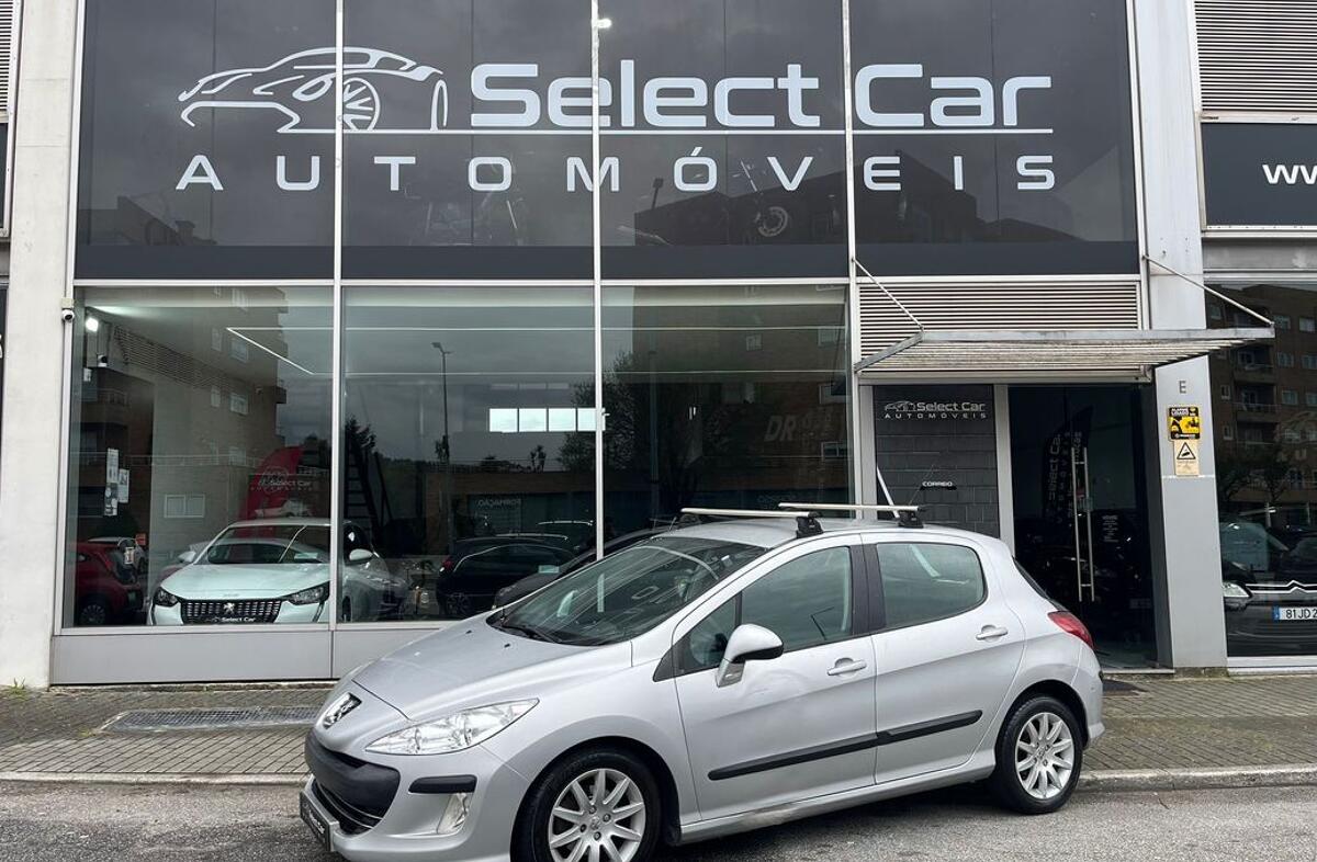 PEUGEOT 308 1.6 HDi Executive