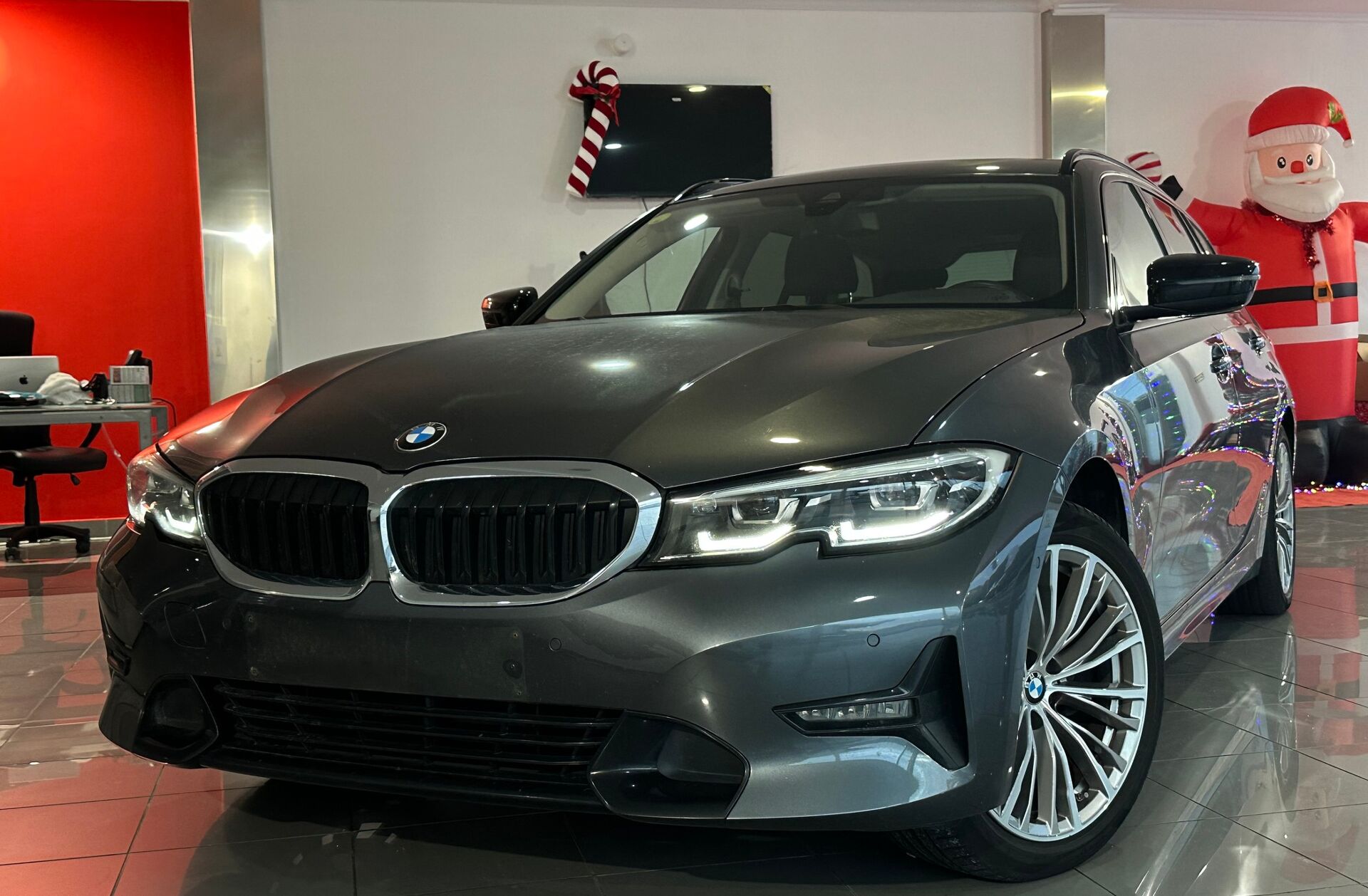 BMW Serie-3 318 d Touring Line Luxury Auto