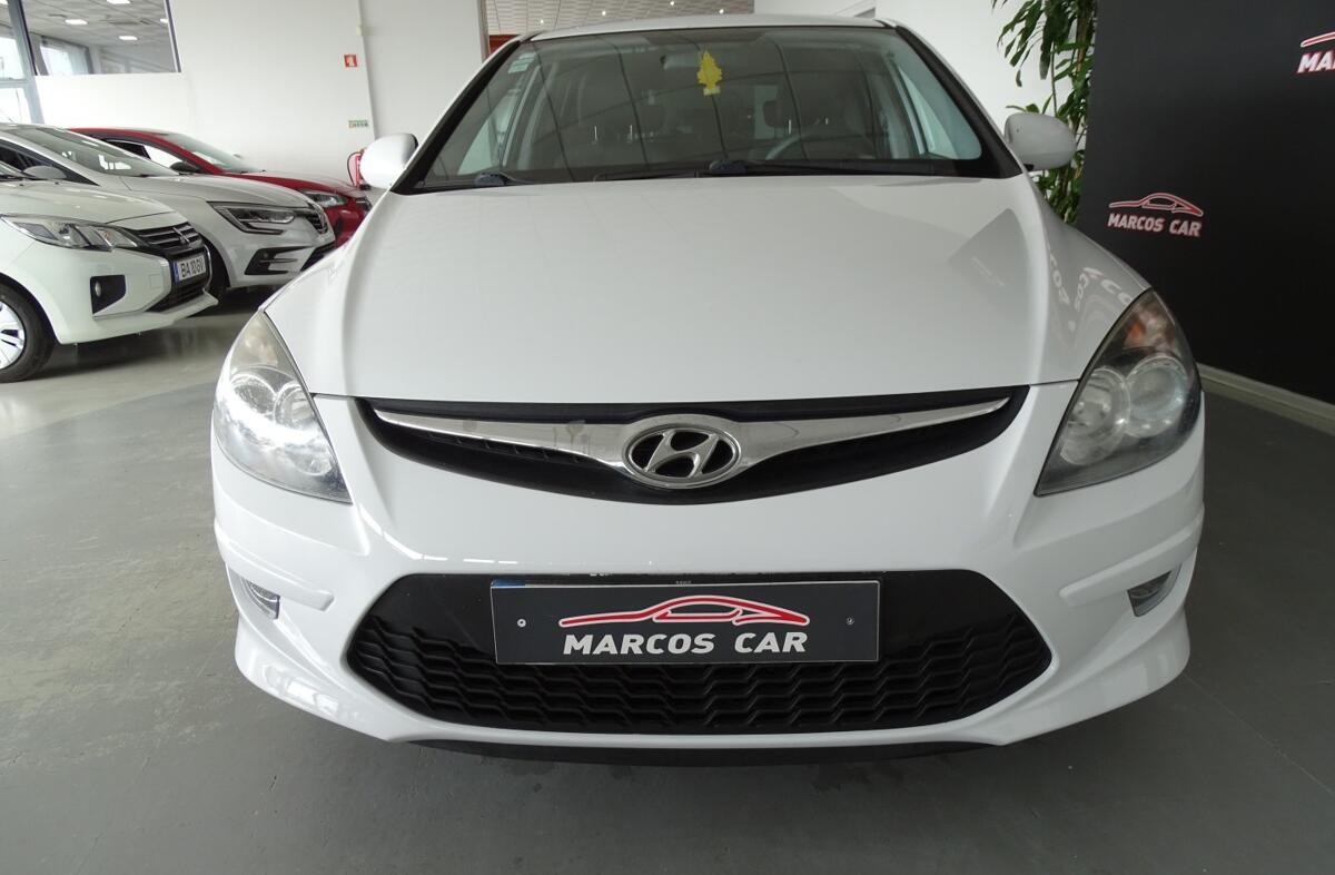 HYUNDAI i30 1.6 CRDi Comfort CPF