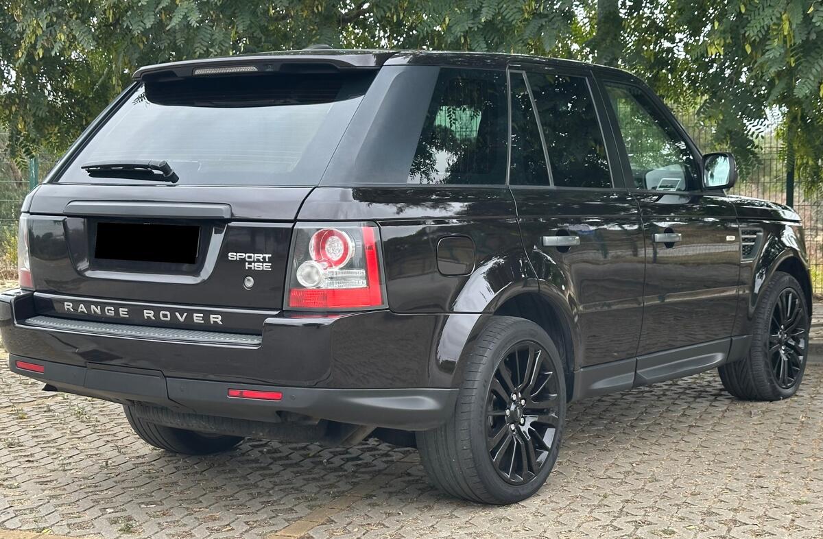 LAND ROVER Range Rover Sport 3.0 TDV6 HSE
