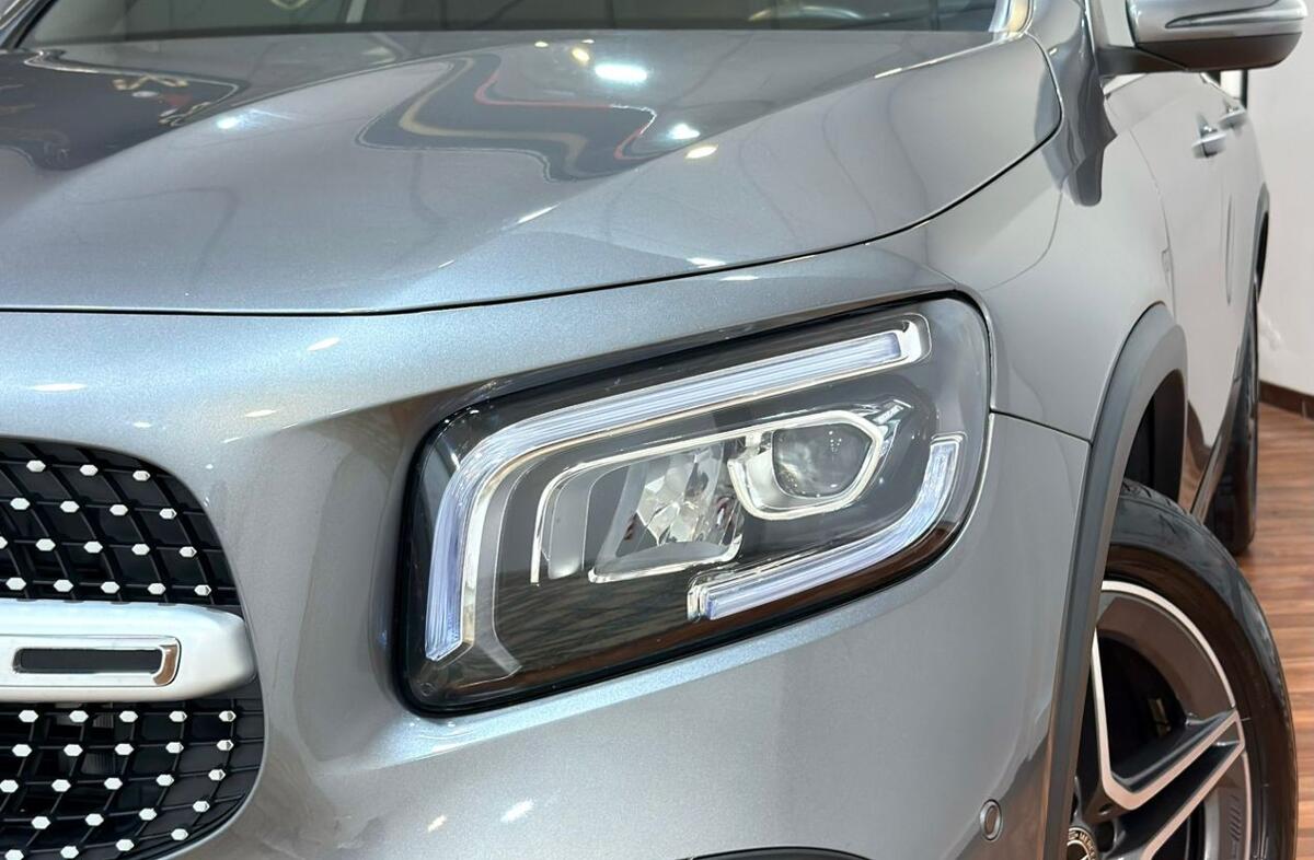 MERCEDES Classe GLB GLB 180 d AMG Line