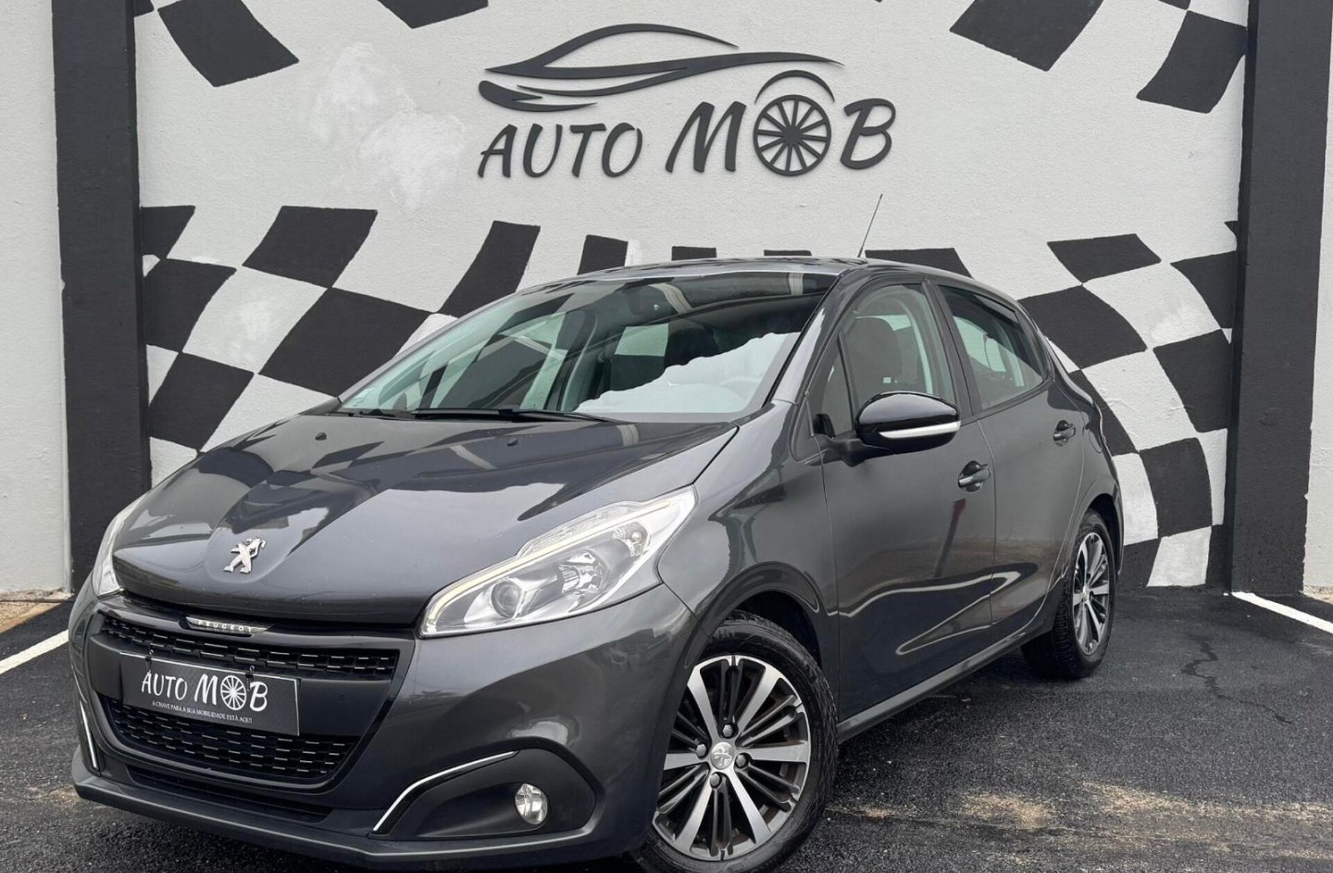 PEUGEOT 208 1.2 PureTech Allure