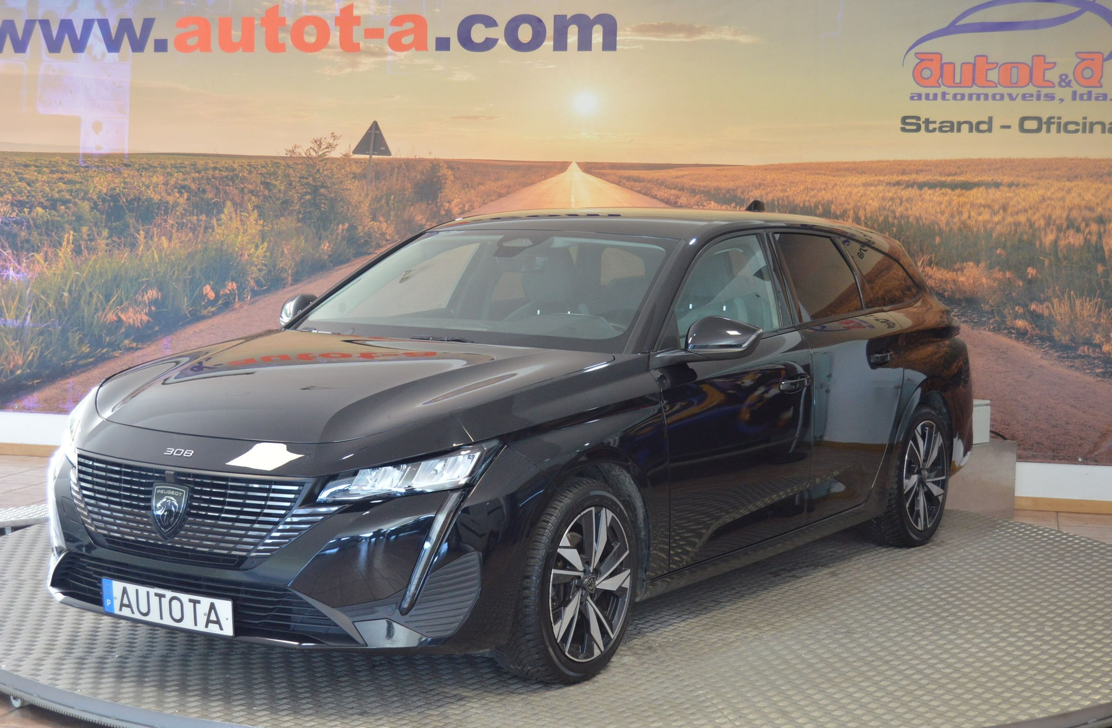 PEUGEOT 308 1.5 BlueHDi Allure EAT8
