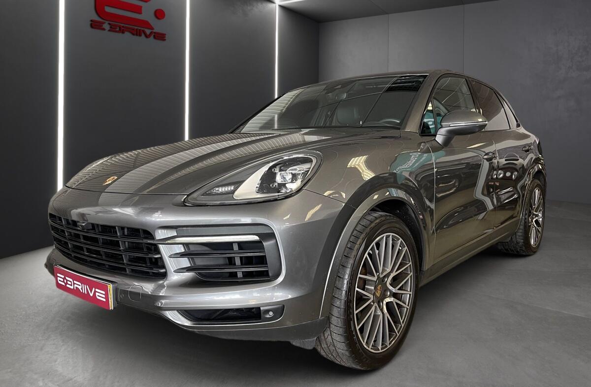 PORSCHE Cayenne Cayenne