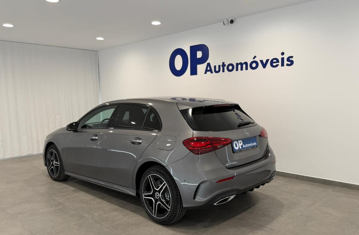 MERCEDES Classe A A 250 e