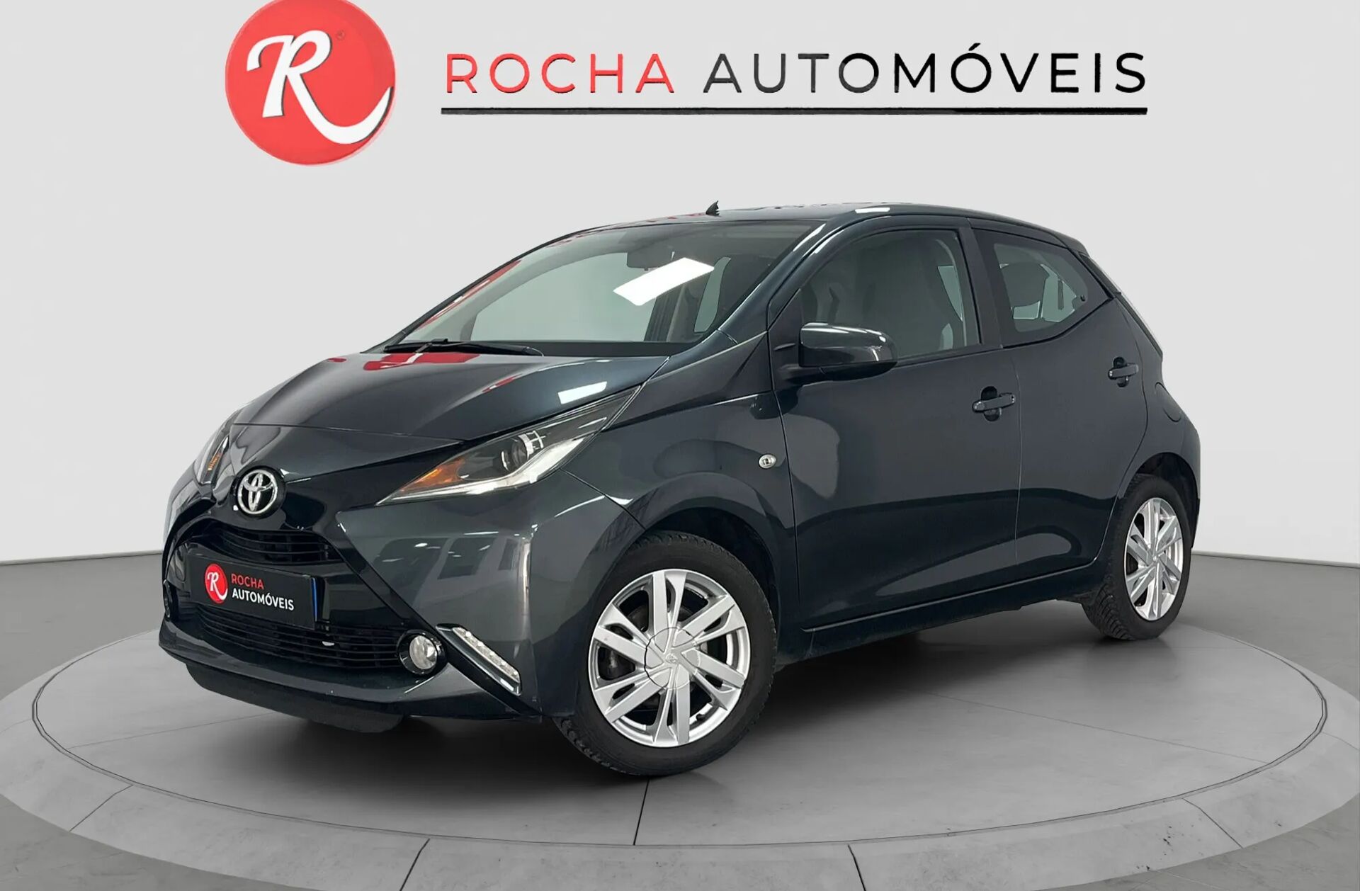 TOYOTA Aygo 1.0 X-Play