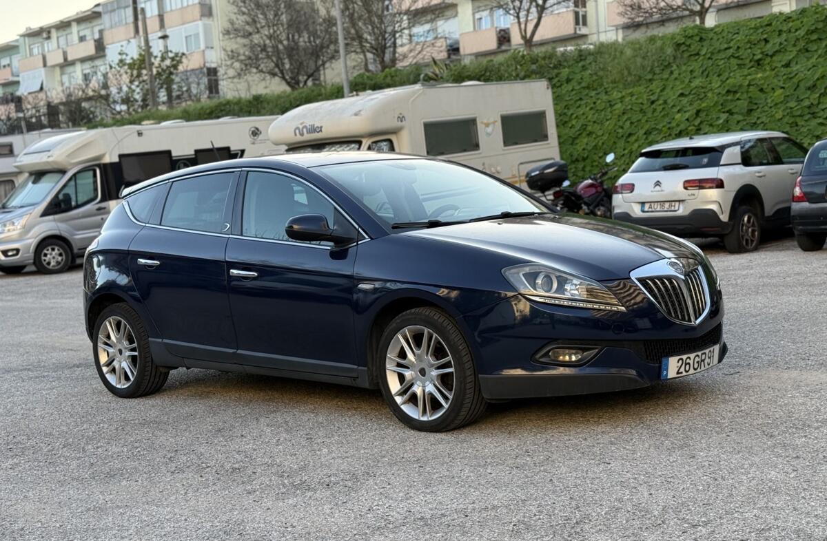 LANCIA Delta 1.6 M-Jet Oro