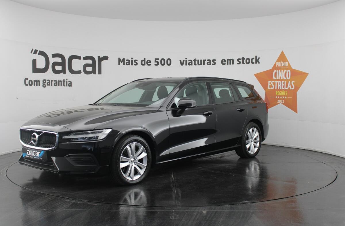 VOLVO V60 2.0 B4 Momentum Core Geartronic