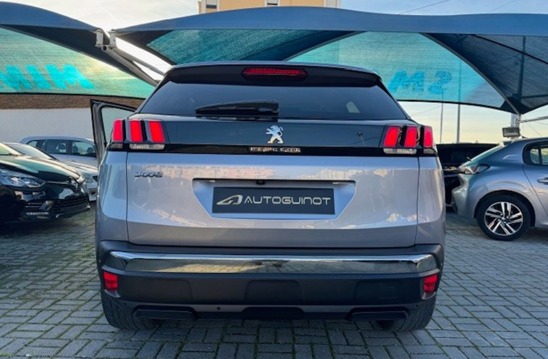 PEUGEOT 3008 1.5 BlueHDi Allure Pack