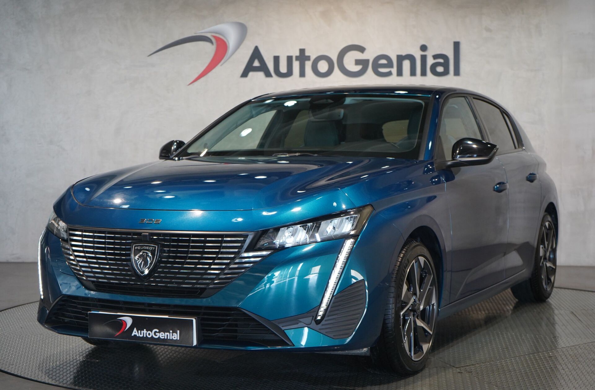 PEUGEOT 308 1.2 PureTech Allure