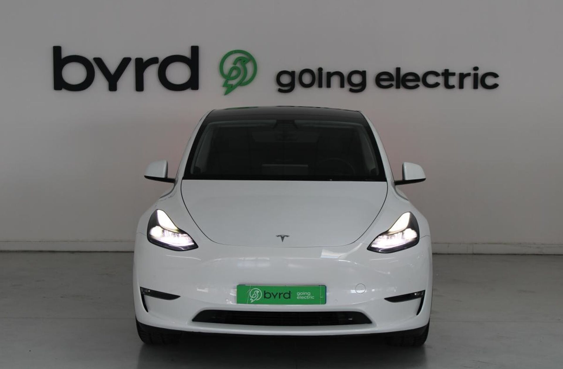 TESLA Model Y Long Range Tração Integral