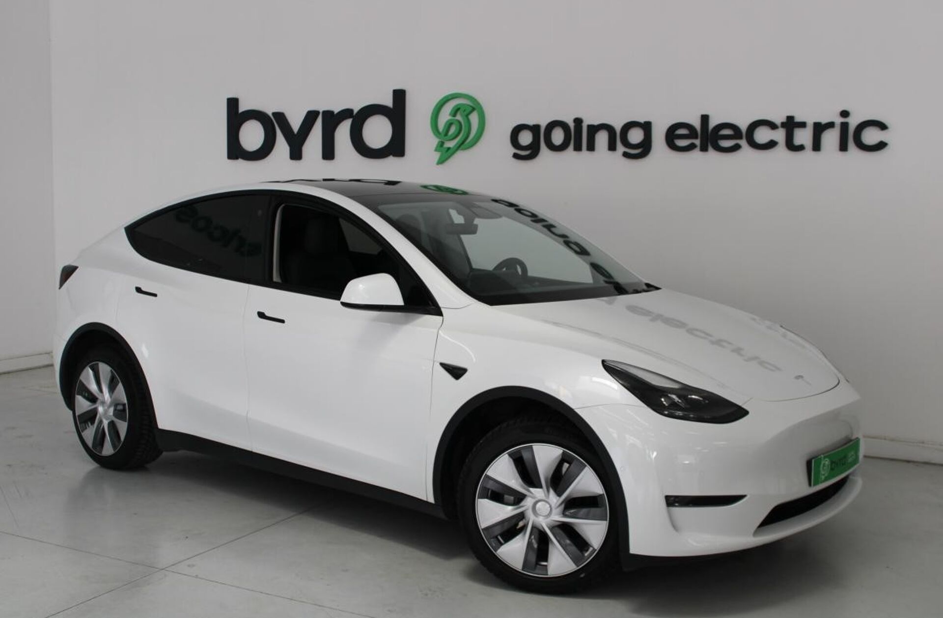 TESLA Model Y Long Range Tração Integral