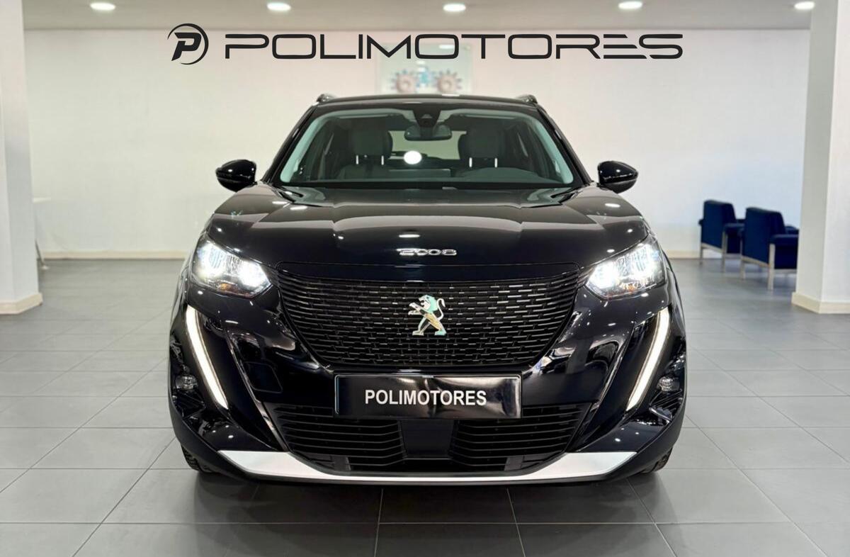PEUGEOT 2008 e- 50 kWh GT