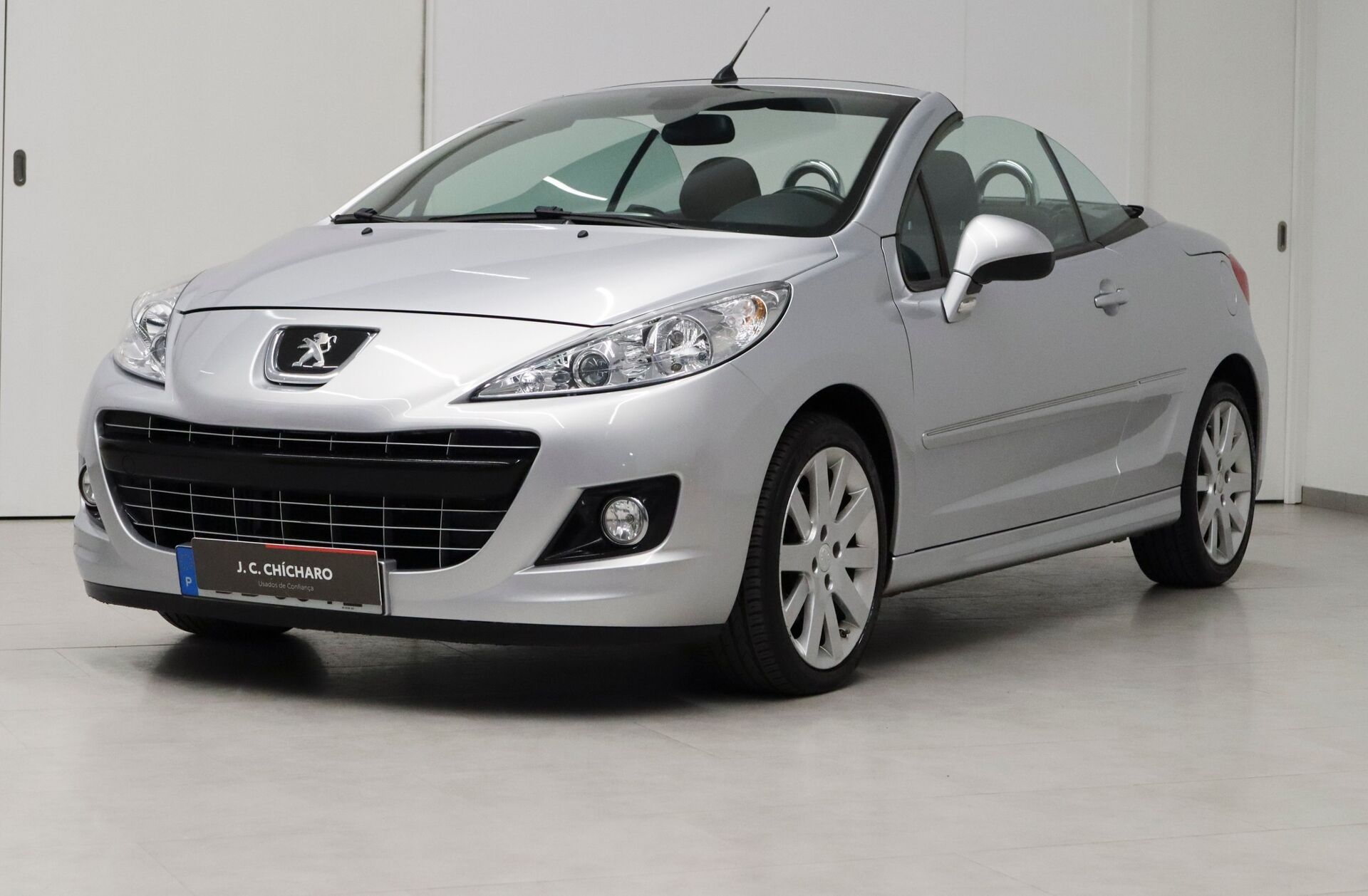 PEUGEOT 207 CC 1.6 HDi Active