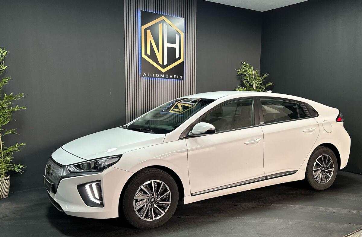 HYUNDAI Ioniq EV 38kWh
