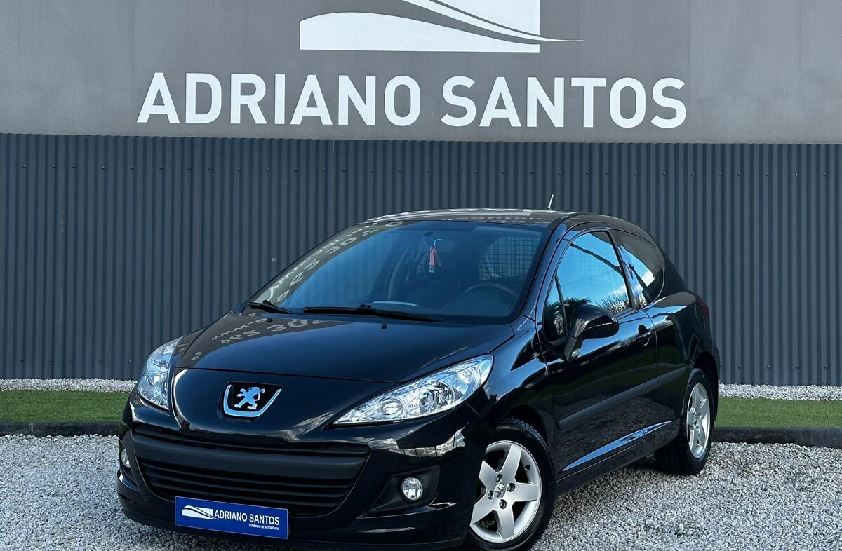 PEUGEOT 207 1.6 HDi Sport