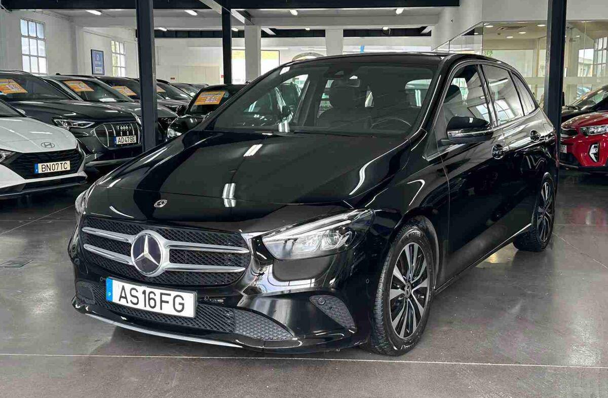 MERCEDES Classe B B 180 d Style Plus Aut.
