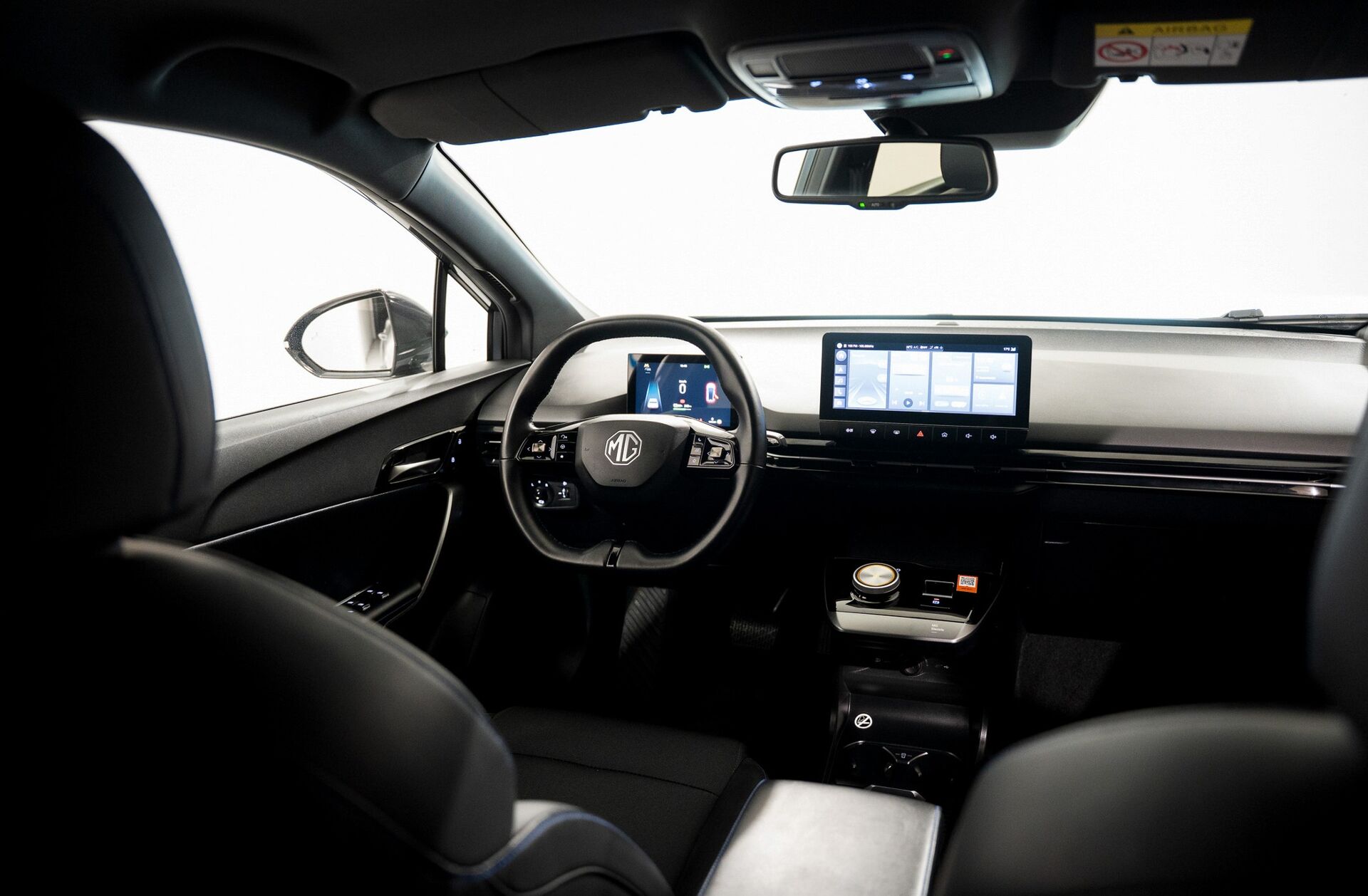 MG MG4 64 kWh Luxury