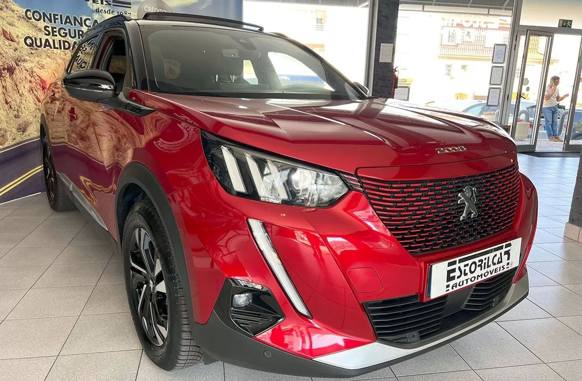 PEUGEOT 2008 e- 50 kWh GT
