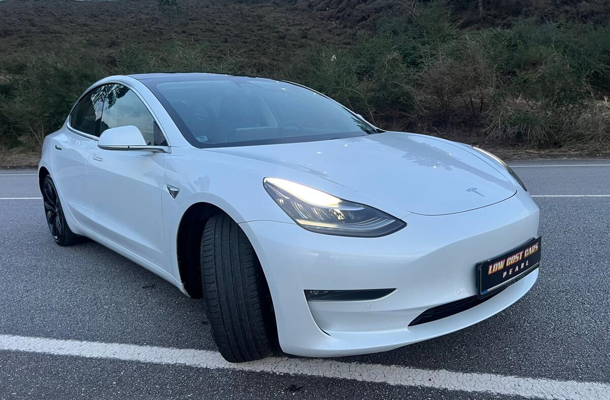TESLA Model 3 Performance Dual Motor AWD