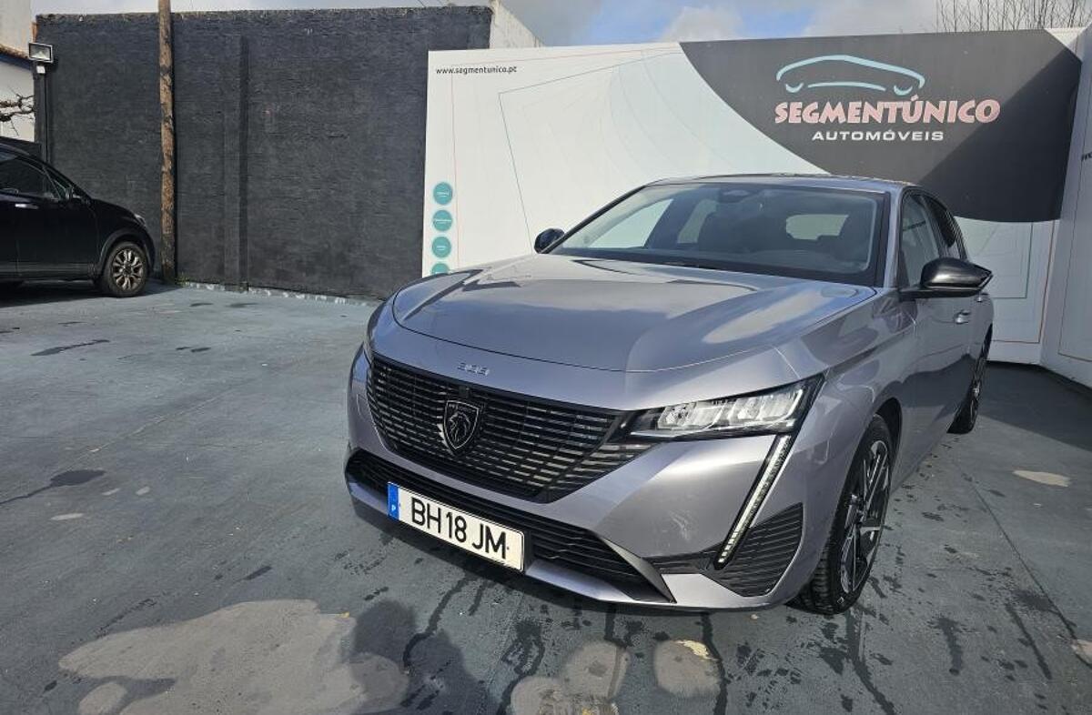 PEUGEOT 308 1.2 PureTech Allure