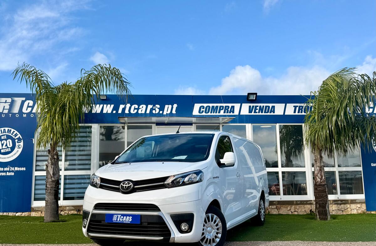 TOYOTA Proace City 1.5D L2 Comfort 8TA