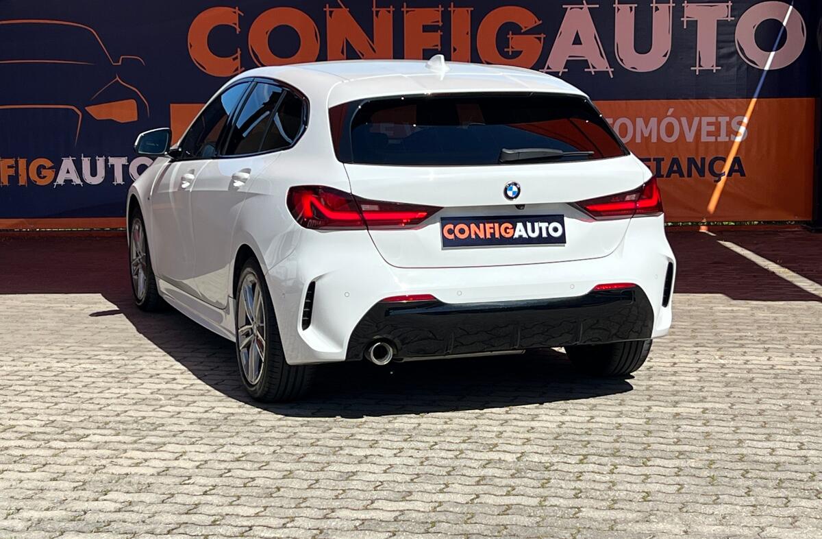 BMW Serie-1 116 d Pack Desportivo M Auto